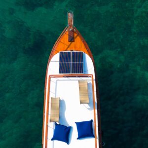 pyacht-alliance-kahung-beach-by-private-vintage-wooden-boat-kram