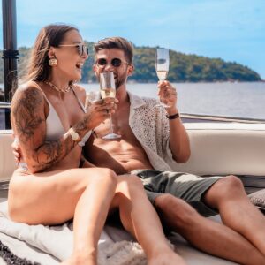 hype-yacht-private-charter-half-day-high-season01-november-30-aprilone-day-trip