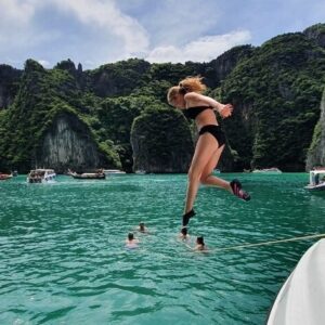 island-dream-exploration-phi-phi-island-speedboat-with-engineone-day-trip