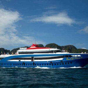 adwm-phuket-to-phi-phi-island-laemtong-by-ferry-first-class-roundtrip